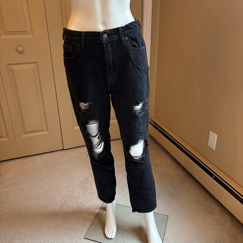 Black AEROPOSTALE cropped jeans